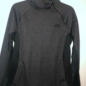 The North Face woman’s sweatshirt